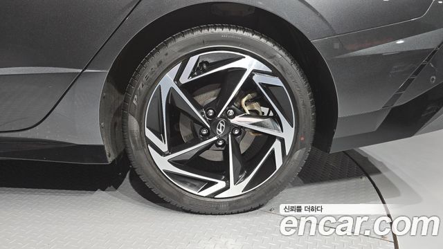 Hyundai Sonata The Edge (DN8) 1.6 Turbo Inspiration 2024 — фото 21