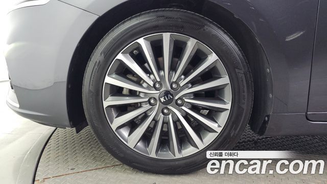 Kia K7 2.4 GDI Limited 2018 — фото 5