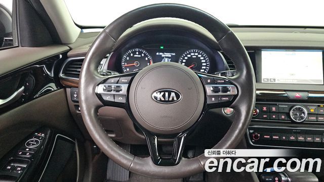 Kia K7 2.4 GDI Limited 2018 — фото 17