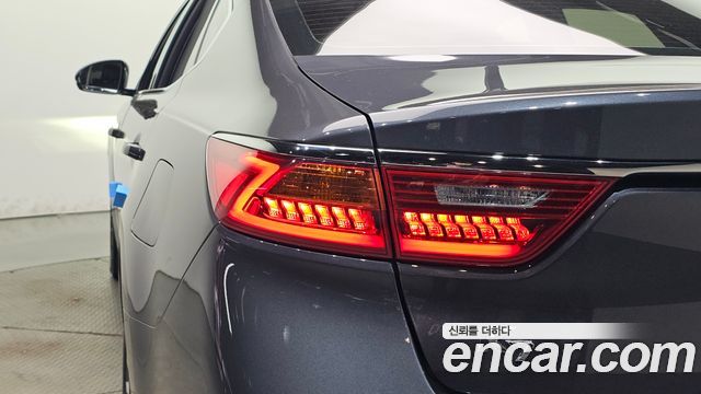Kia K7 2.4 GDI Limited 2018 — фото 23