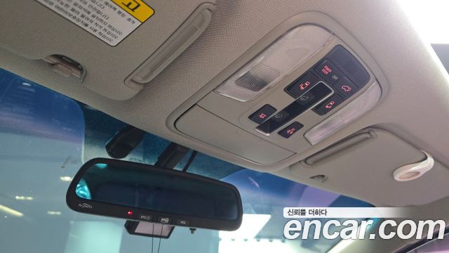 Kia Carnival 9-seater Noblesse 2017 — фото 18