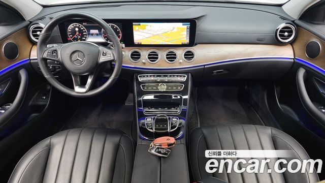 Mercedes-Benz E-Class (W213) E300 4MATIC Exclusive 2017 — фото 7