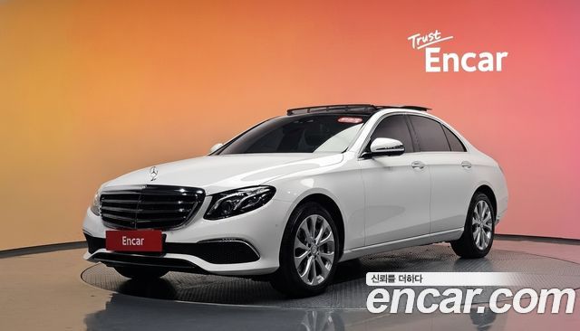Mercedes-Benz E-Class (W213) E300 4MATIC Exclusive