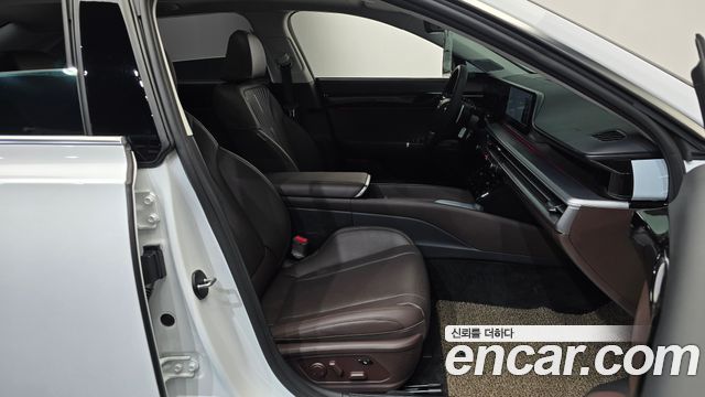 Hyundai Grandeur (GN7) 2,5 Gasoline 2WD Exclusive 2024 — фото 26