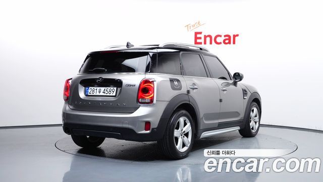 MINI Cooper Countryman Standard 2nd 2020 — фото 2