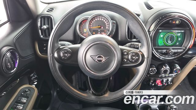 MINI Cooper Countryman Standard 2nd 2020 — фото 13