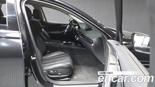 Genesis G80 (RG3) Gasoline 3.5 Turbo AWD 2022 — фото 11
