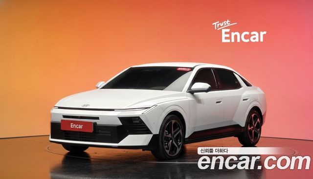 Hyundai Avante (CN8) 2.0 Inspiration