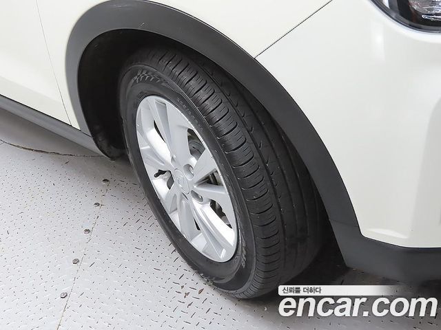 KG Mobility (SsangYong) Very New Tivoli Diesel 1.6 2WD V3 2021 — фото 5