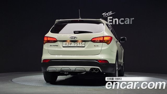Hyundai Santa Fe (DM) Diesel(e-VGT) 2.0 2WD Premium 2014 — фото 4
