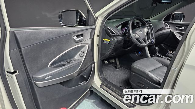 Hyundai Santa Fe (DM) Diesel(e-VGT) 2.0 2WD Premium 2014 — фото 26