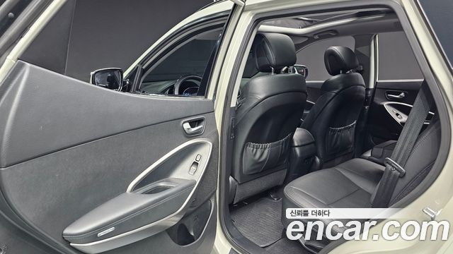 Hyundai Santa Fe (DM) Diesel(e-VGT) 2.0 2WD Premium 2014 — фото 29