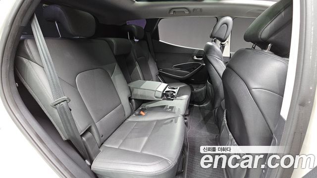 Hyundai Santa Fe (DM) Diesel(e-VGT) 2.0 2WD Premium 2014 — фото 31