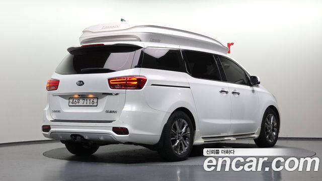Kia Carnival Gasoline 9-seater Limousine(Special vehicle) 2019 — фото 2