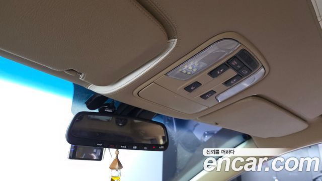Kia Carnival Gasoline 9-seater Limousine(Special vehicle) 2019 — фото 18