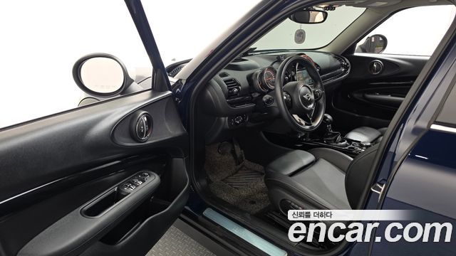 MINI Cooper D Clubman High 2nd 2018 — фото 10