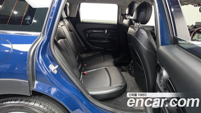 MINI Cooper D Clubman High 2nd 2018 — фото 12