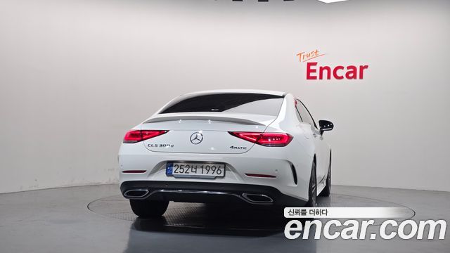Mercedes-Benz CLS-Class (C257) CLS300d 4MATIC 2023 — фото 4