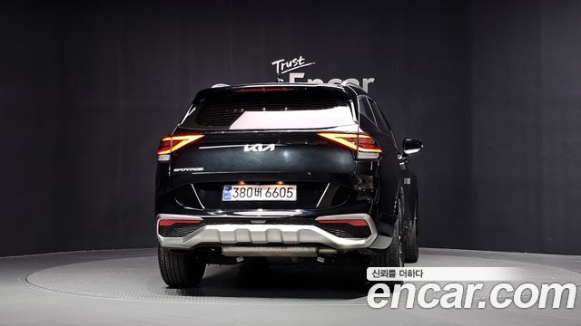 Kia Sportage (V) Gasoline 1.6 Turbo 2WD Prestige 2024 — фото 4