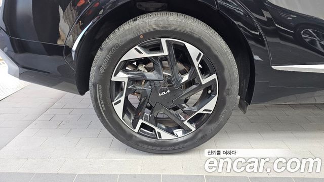 Kia Sportage (V) Gasoline 1.6 Turbo 2WD Prestige 2024 — фото 5