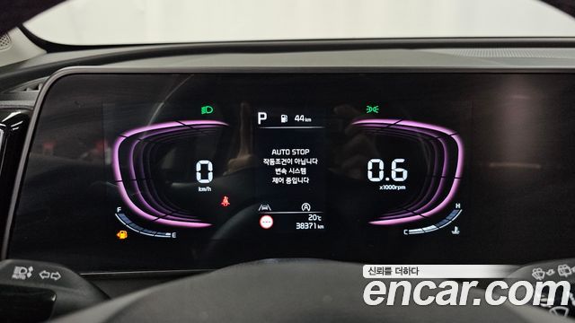 Kia Sportage (V) Gasoline 1.6 Turbo 2WD Prestige 2024 — фото 8