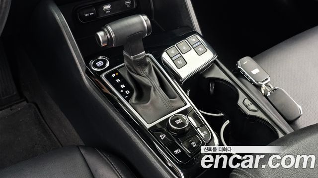 Kia Sportage (V) Gasoline 1.6 Turbo 2WD Prestige 2024 — фото 9
