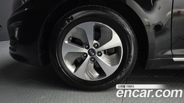 Kia K5 Hybrid 500h Luxury 2015 — фото 5