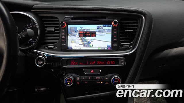 Kia K5 Hybrid 500h Luxury 2015 — фото 14