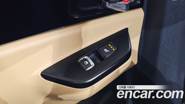 Kia Carnival (IV) Diesel 9-Seater Prestige 2022 — фото 19