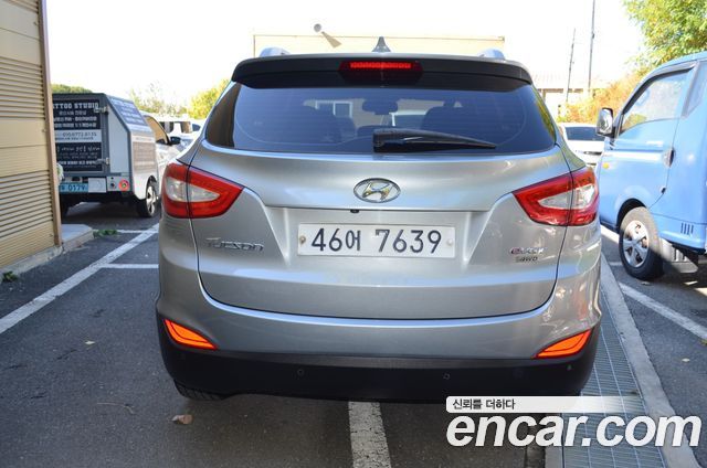 Hyundai Tucson ix Diesel(e-VGT) 4WD Smart special 2015 — фото 5