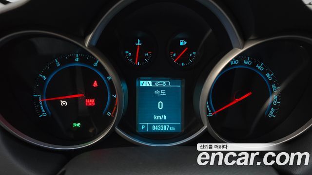 Chevrolet Amazing New Cruze 1.8 LT Deluxe 2016 — фото 8