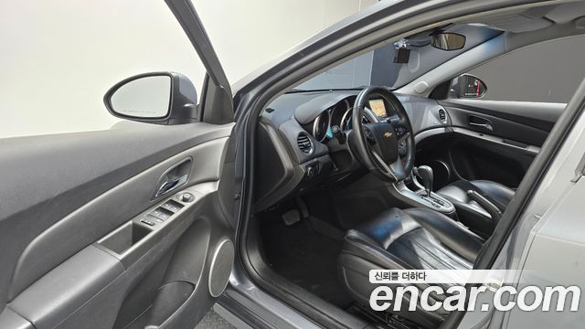 Chevrolet Amazing New Cruze 1.8 LT Deluxe 2016 — фото 10
