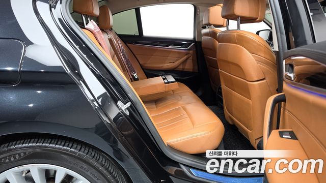 BMW 5 Series (G30) 520i Luxury 2021 — фото 11