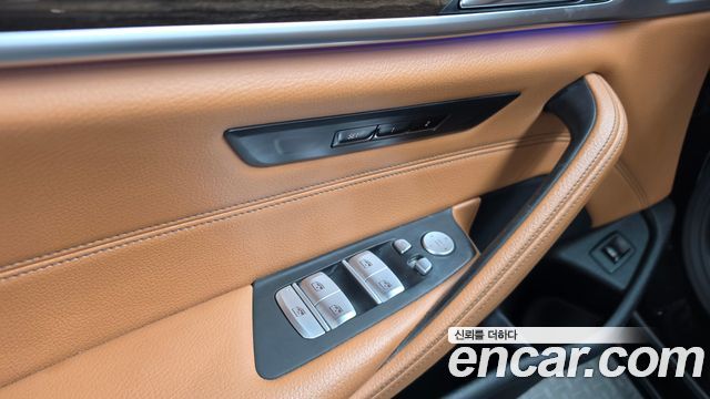BMW 5 Series (G30) 520i Luxury 2021 — фото 18