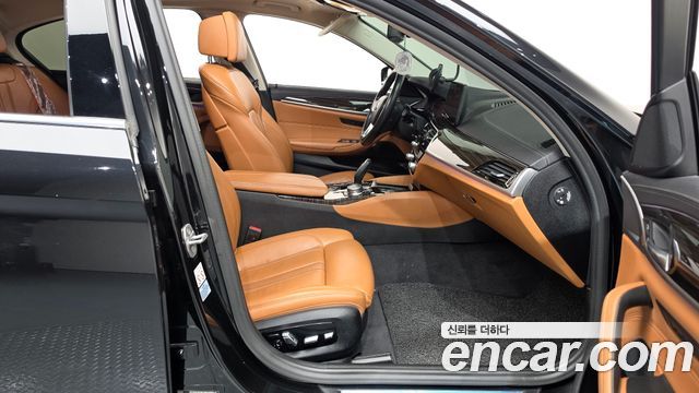BMW 5 Series (G30) 520i Luxury 2021 — фото 26
