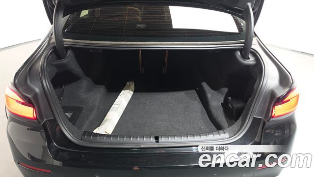 BMW 5 Series (G30) 520i Luxury 2021 — фото 32