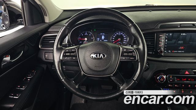 Kia Sorento Diesel 2.2 4WD Noblesse 2018 — фото 13