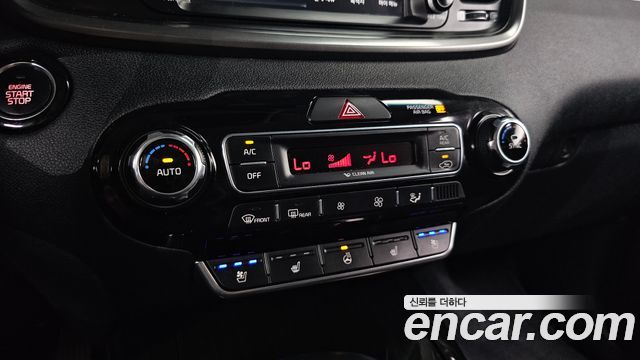 Kia Sorento Diesel 2.2 4WD Noblesse 2018 — фото 16
