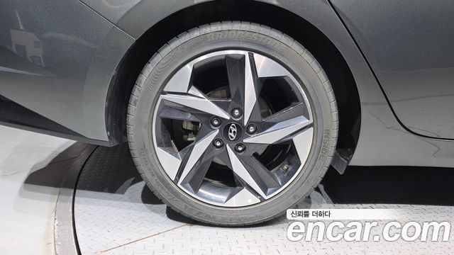 Hyundai Avante Hybrid (CN7) Inspiration 2021 — фото 5