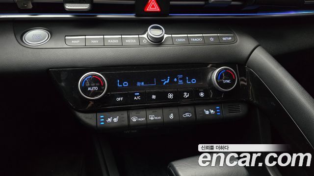 Hyundai Avante Hybrid (CN7) Inspiration 2021 — фото 17