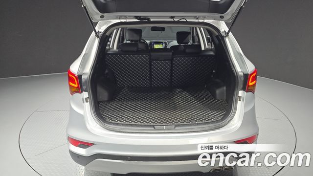 Hyundai Santa Fe The Prime Diesel 2.0 4WD Premium 2016 — фото 20