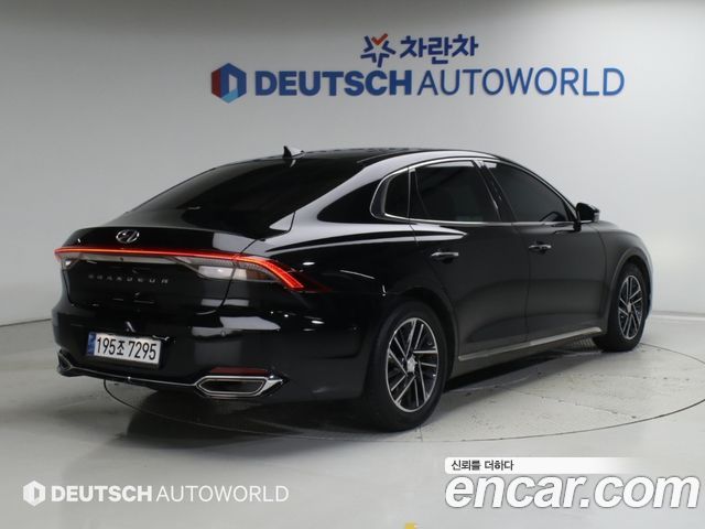 Hyundai Grandeur (IG) 2.5 Premium 2022 — фото 2