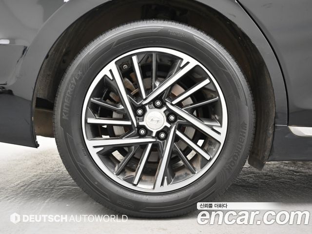 Hyundai Grandeur (IG) 2.5 Premium 2022 — фото 5