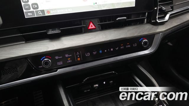 Kia Sportage Hybrid (V) Signature Gravity 2WD 2023 — фото 17