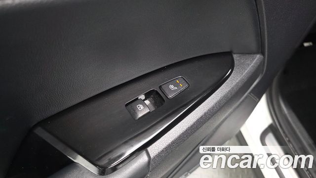 Kia Sportage Hybrid (V) Signature Gravity 2WD 2023 — фото 19