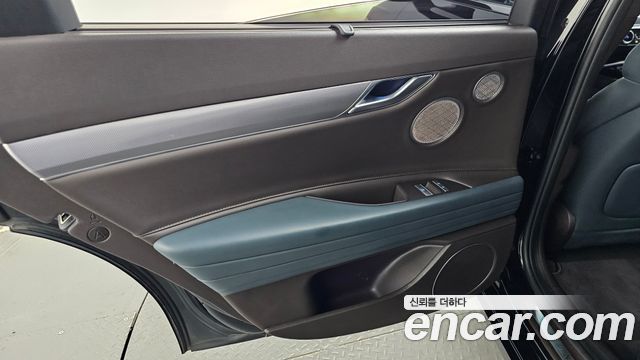 Genesis G80 (RG3) Gasoline 2.5 Turbo 2WD 2022 — фото 24