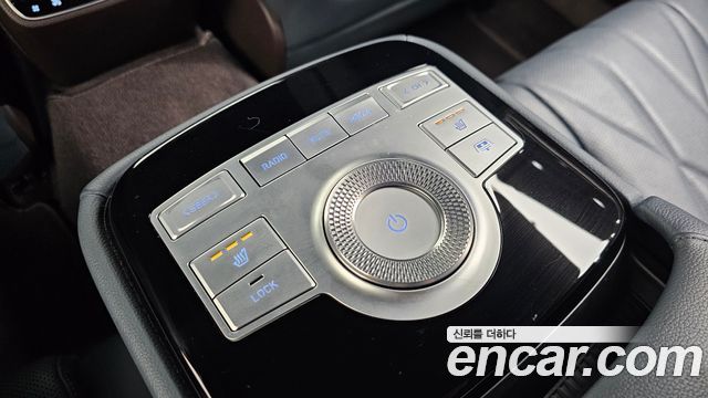 Genesis G80 (RG3) Gasoline 2.5 Turbo 2WD 2022 — фото 31