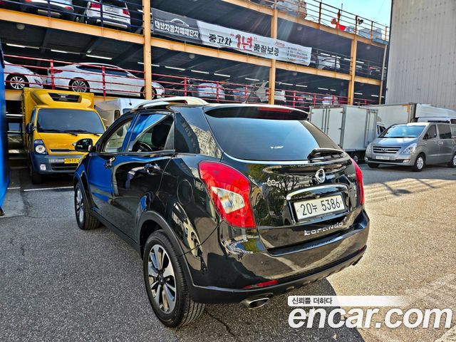 KG Mobility (SsangYong) Korando C 2.0 Advanture 60th Edition 2WD 2015 — фото 6