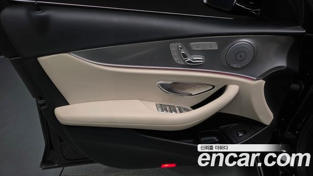 Mercedes-Benz E-Class (W213) E300 Avantgarde 2019 — фото 24
