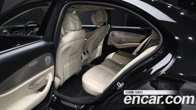 Mercedes-Benz E-Class (W213) E300 Avantgarde 2019 — фото 26
